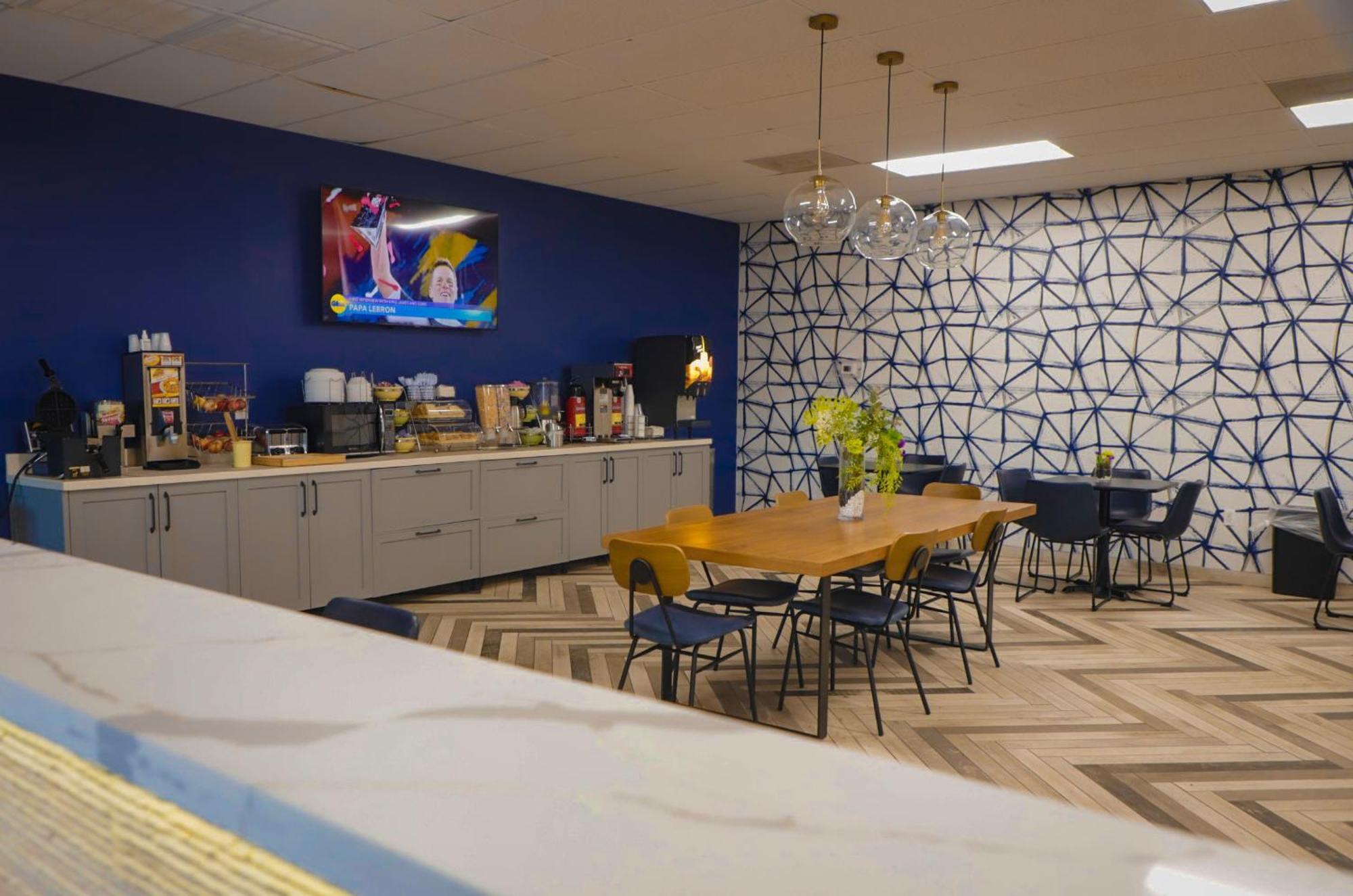 Airport Inn Недерленд Экстерьер фото